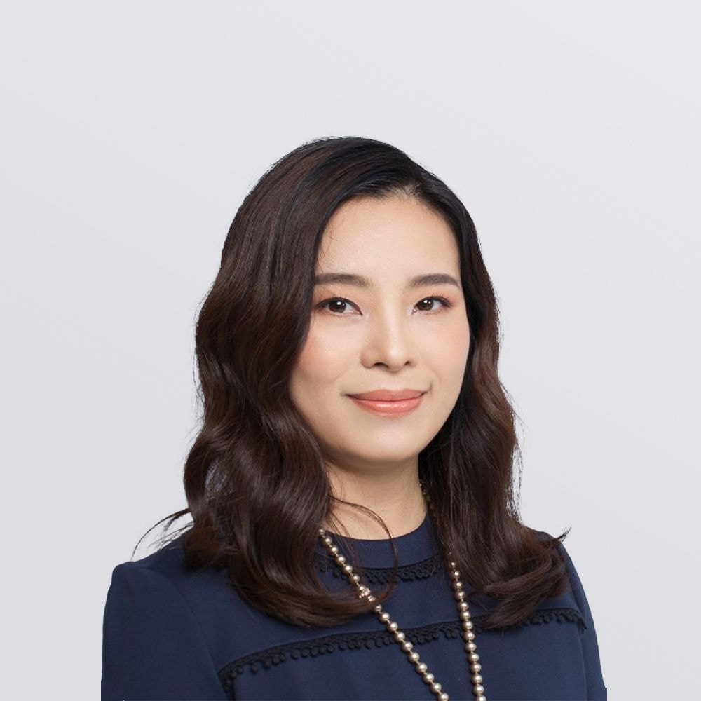 Ms. Thuy Le